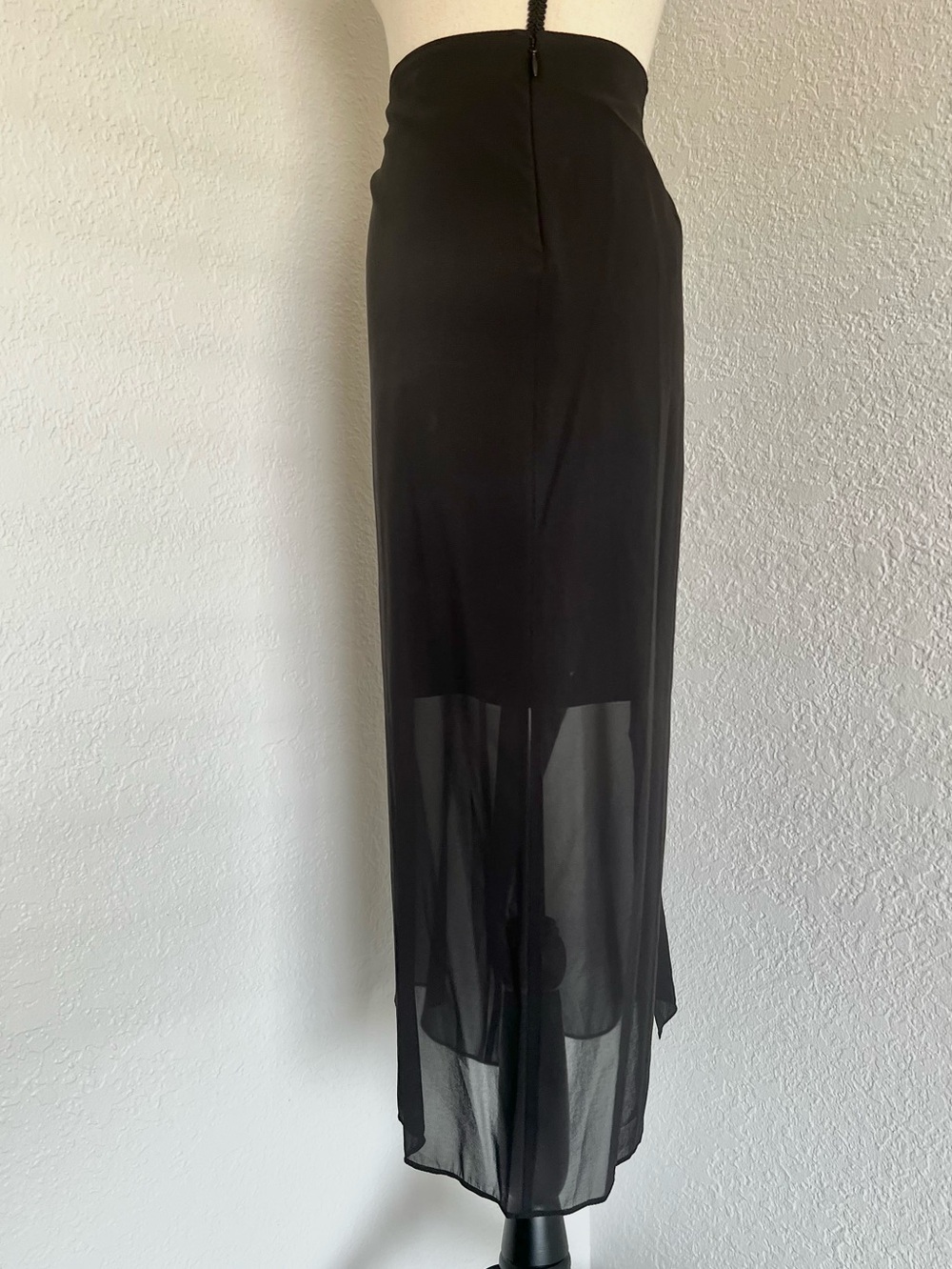 Vince Silk Blend Pencil Skirt - Picture 2 of 7